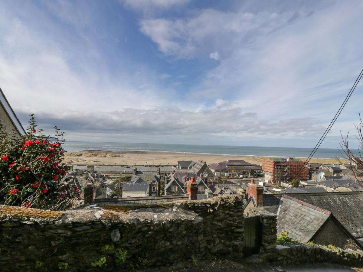 Seaview Apartment Бармут Екстериор снимка